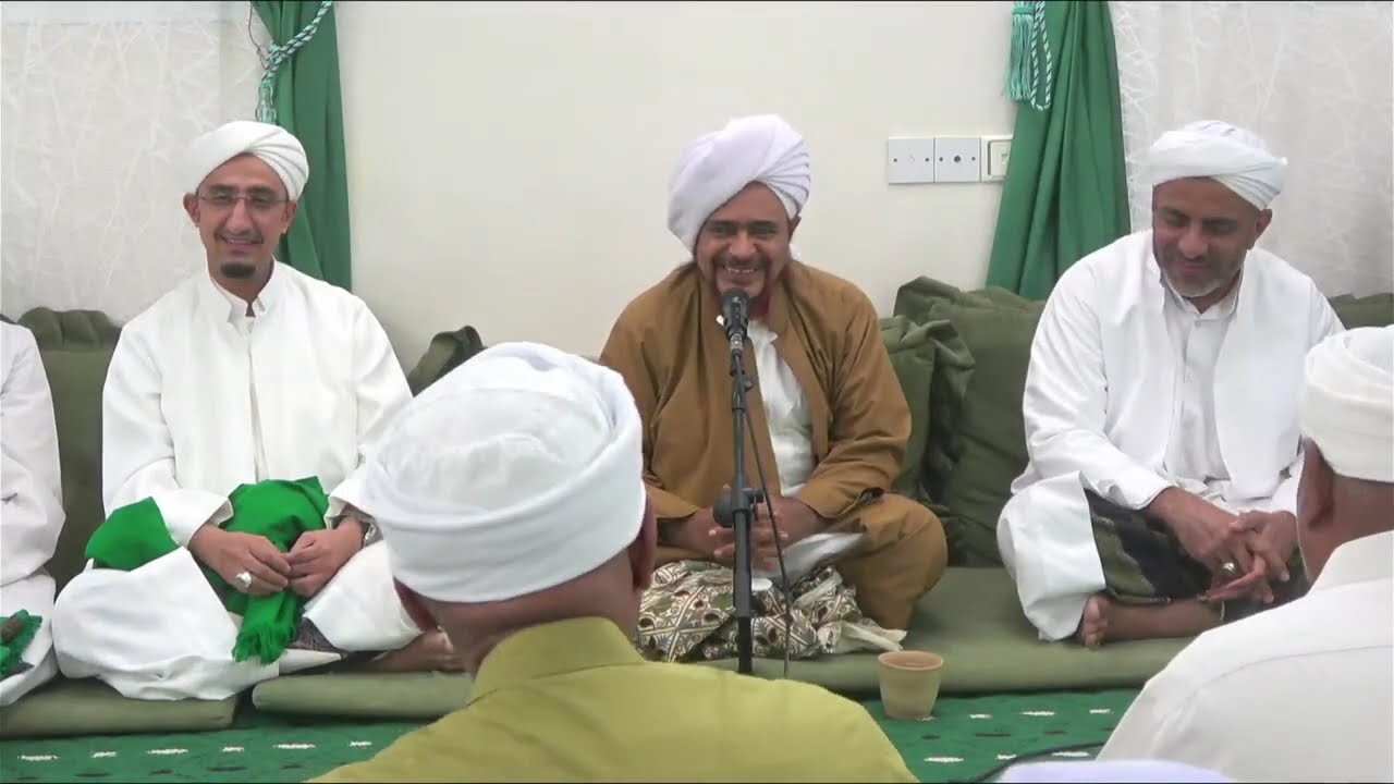 مباشر: مجلس مبارك في بيت الحبيب عمر بن حفيظ - مساء السبت 8 ذو القعدة 1447