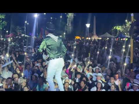 Cantando en las ferias y fiestas de Líbano Tolima #musicapopularcolombiana 
