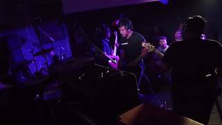 Download lagu Crazy Grizzly - Bebaskan (Live at Dead Mushroom Haluanku Tour) mp3 Download lagu Crazy Grizzly - Bebaskan (Live at Dead Mushroom Haluanku Tour) mp3