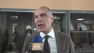 il-bullo-ha-l-atteggiamento-del-mafioso