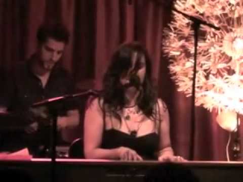 LINAH ROCIO - 04.06.11 live at Papiersaal, Zurich Switzerland