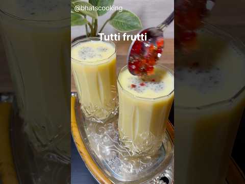 Custard Banana Milkshake