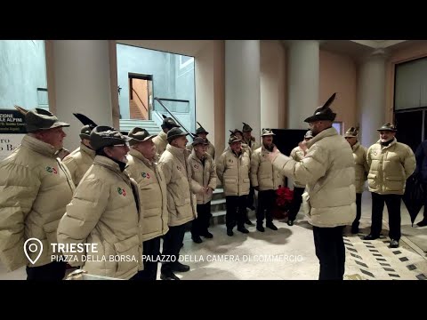 Trieste, il coro inaugura la mostra degli alpini
