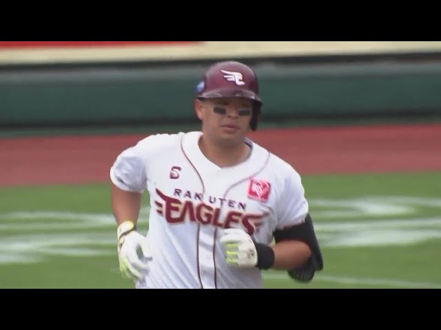 【6回裏】打球はライトスタンドへ!! イーグルス・浅村栄斗 貴重な追加点となる3ランホームラン!! 2024年9月14日 東北楽天ゴールデンイーグルス 対 北海道日本ハムファイターズ