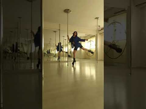 Kyanna After dark, Nikoletta Mitsoglou, LowFlow, Feb 13 2021