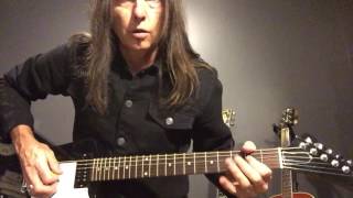 Damon Johnson (Black Star Riders) plays "Heavy Fire"