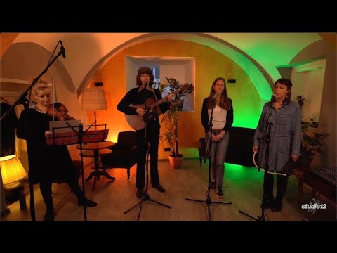 "Studio Concert" 08 w/ Knusprige Wimpern: Folk, Blues