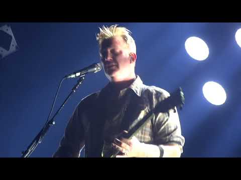 Queens Of The Stone Age - Un-Reborn Again - Live In Paris 2017