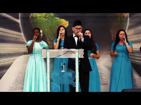 Vamos escalando peldaños - Alabanza