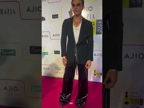 Mozez Singh arrives at the #AJIOGraziaYoungFashionAwards2024 pink carpet in all black ensemble.