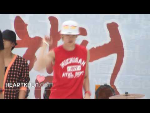 100626-world.cup.cheering! Nichkhunfancam Dscs