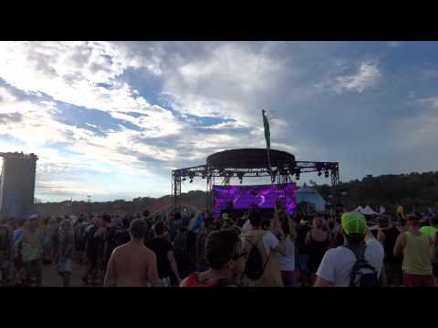Orjan Nilsen playing No Saint Out of Me @ Tomorrowworld 2013