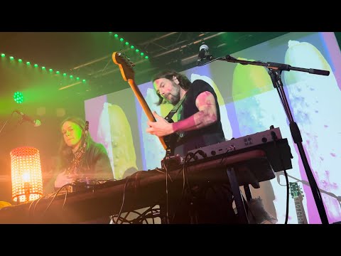 Mike Lindsay & Anna B Savage - ruins in reverse (Live @ Belgrave Music Hall, Leeds)