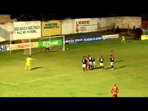 Velo vence a primeira depois da retomada