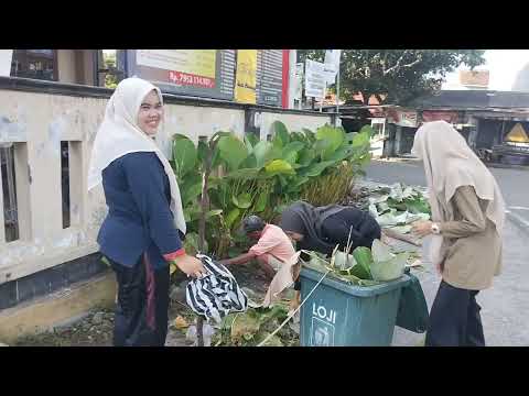Jumat Bersih di Kantor Kalurahan Banyuraden