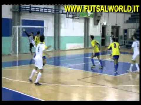 10/11/12 Real Cornaredo - San Biagio . . . . futsal juniores.