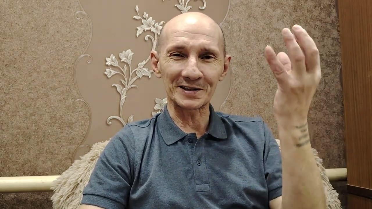 "Чудаки" "Безумцы".Отказаться от богатства и славы.