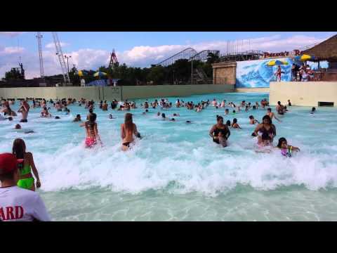 Poseidon's Rage Wave Pool WI Dells
