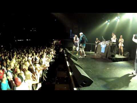 Midwest Selects "Do The Robot"