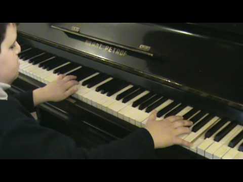 Katerichka (The Scuirrel) By Alexander Tekeliev - Kristian Boyukliev