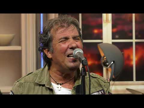 Kiki Lesendrić i Piloti - Kao ptica na mom dlanu | Dalibor Petko Show | CMCTV