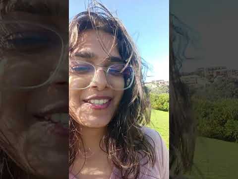 Walk to Bondi beach, Sydney