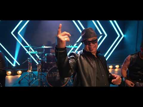 Ricardo Castillon Y La Diferenzia - Ya No Me Duele (Official Video)