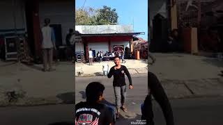 Download lagu Funny Dancing Dangdut mp3 Download lagu Funny Dancing Dangdut mp3
