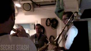 Sonny Knight & The Lakers recording Hey Girl