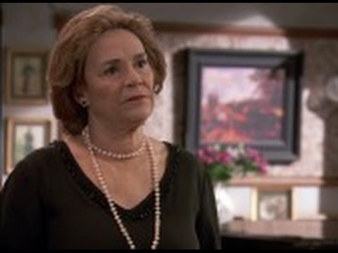 Tía Eulalia y Cristóbal se enfrentan