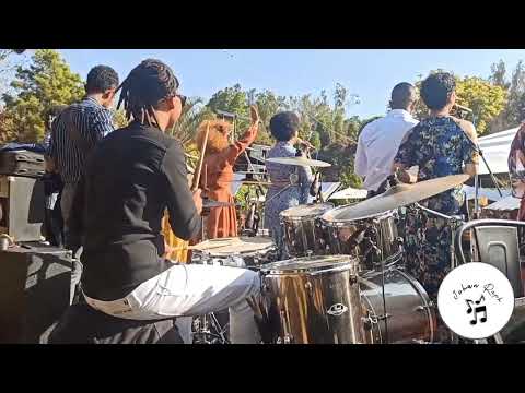 Johan Raph |  Eo Ankianja Joseph D'Af façon J.R avec JWB