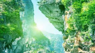 Download lagu Antonio Vivaldi - Four Seasons (Summer - Best part) mp3