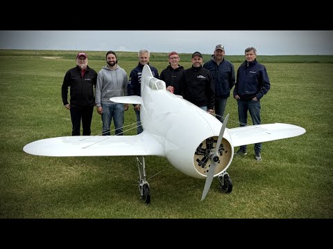 50% GeeBee R2 maiden flight MOKI 400 AIRWORLD no crash