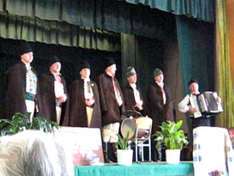 Ansamblul vocal Bujorii Volocii 2