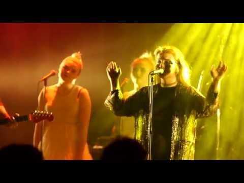 Jadudah - Dandelions (Live)