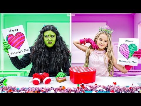 Ruby and Bonnie in Glinda vs. Elphaba School Valentines Day