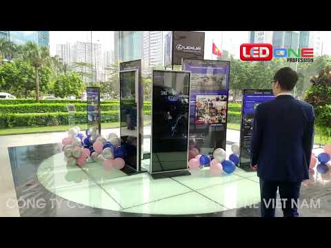Đại Lý Showroom Xe Lexus Hà Nội | Ledone thi công dự án màn hình cảm ứng tương tác 55inch chân đứng