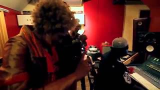 CLIP ANGELO feat les Nubians