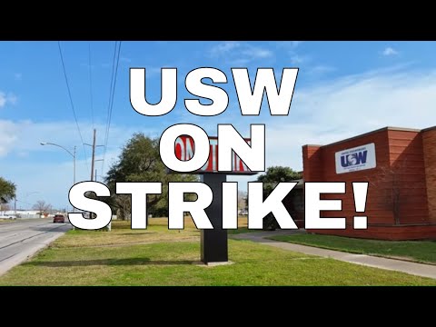 USW 13-1 ON STRIKE! Union hall sign 2-1-2015 during the 2015 USW strike