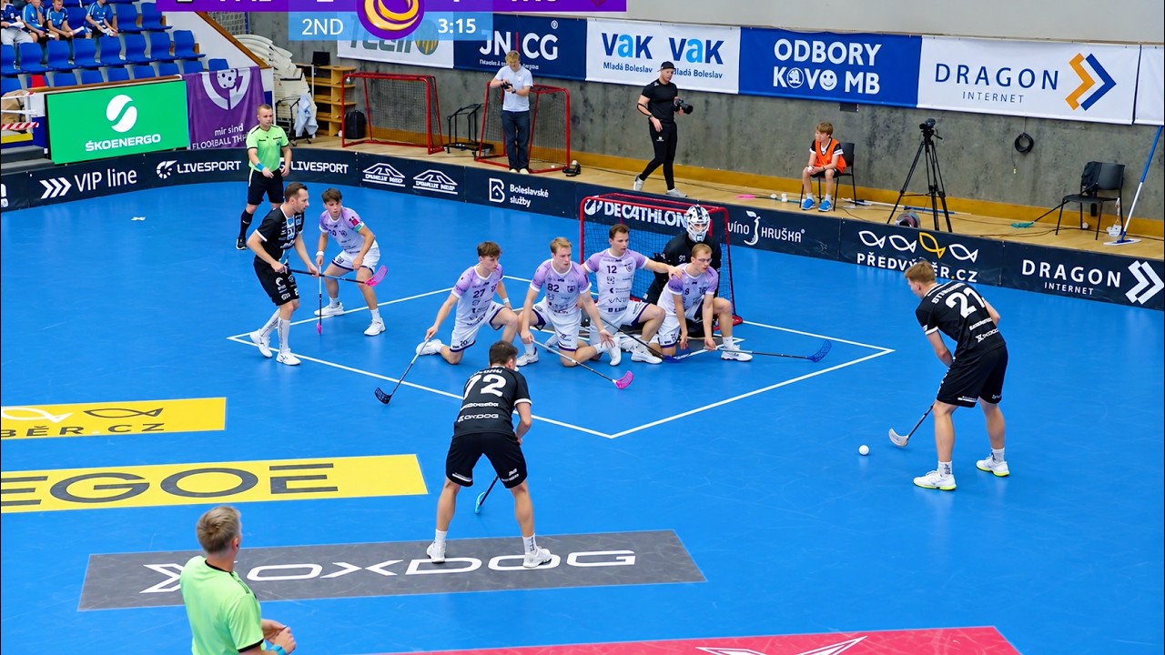Florbal — Záběr z videa: Floorball Mindset