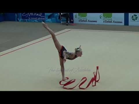 Jennifer PETTERSSON (SWE) ribbon - 2015 Corbeil senior AA