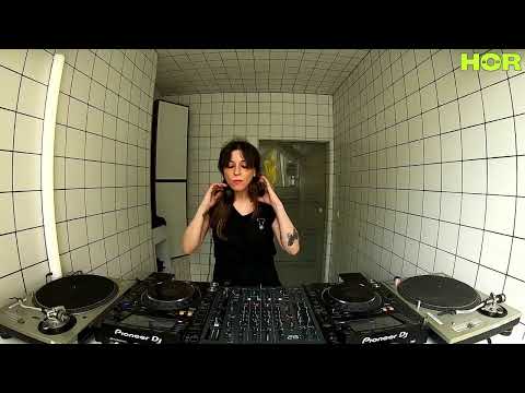 OECUS - Dinamite / June 2 / 4pm-5pm