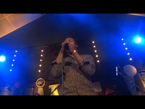 Le Manège et La Dissonante ( Chatillon en Diois2015)