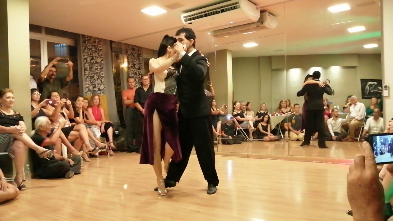 Laia Barrera & Diogo de Carvalho- Luciano Bastos Escola Rio de Janeiro