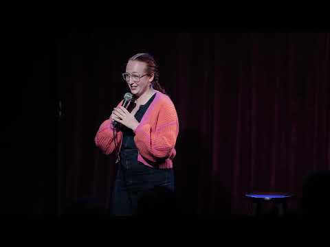 Nina Dicker at The Hollywood Improv LAB