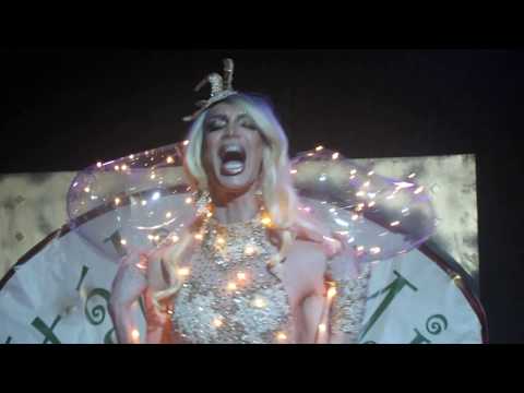 Kylie Hickmann -  Segunda Dose de Montilla - Itália Mia - 16/10/2018 (HD)