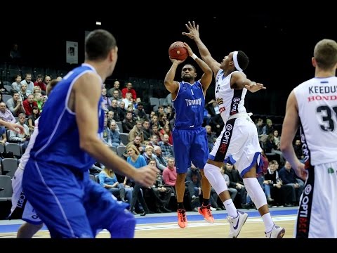 Justin Gray 3point buzzer in game BK Pardubice - Tsmoki-Minsk