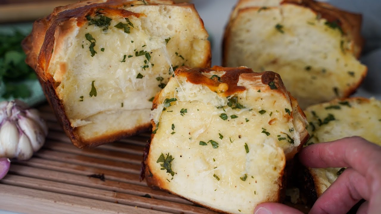 PÃO DE ALHO SUPER RECHEADO | PASTA DE ALHO CASEIRA