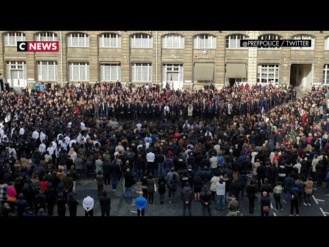 Émotion et recueillement après l'attaque à la préfecture de police de Paris