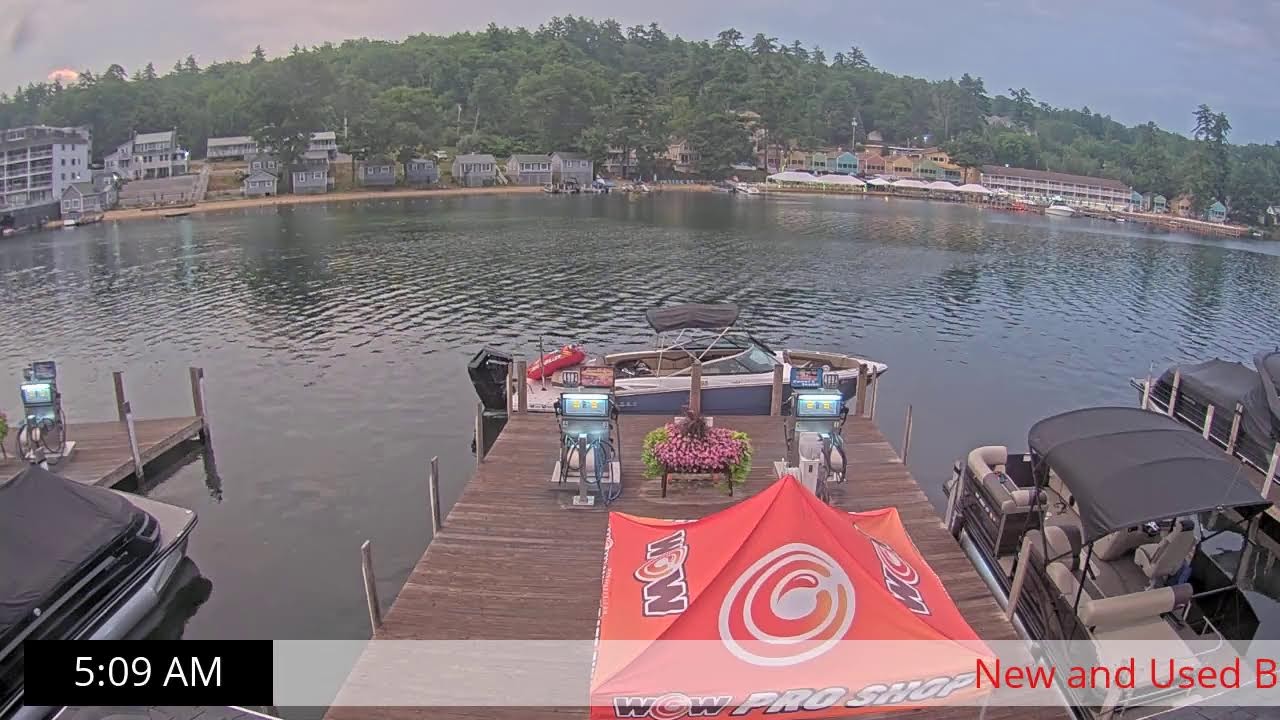 Live webcam view of Winnisquam Marina Boat Docks